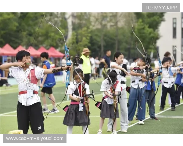 国际射箭混合双打赛在学校开展民族射艺传承 国际射箭混合双打赛在学校开展民族射艺传承